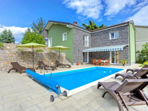 Holiday Home Dante by Interhome